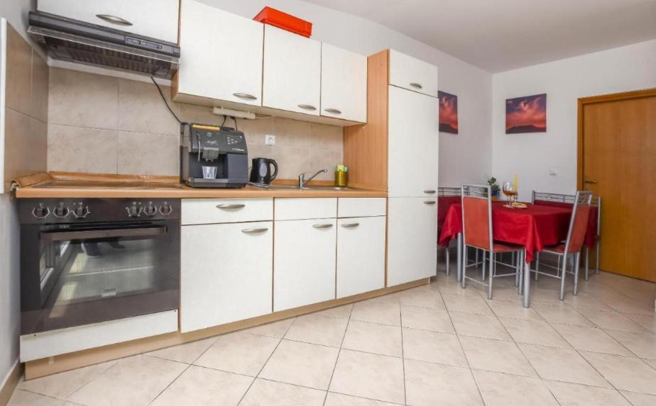 Apartments Petrovic Рогозниця Екстер'єр фото